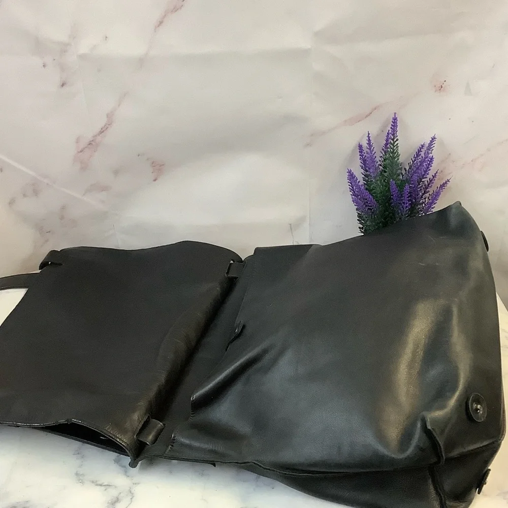 GUC Bottega Veneta Intrecciato Messenger Bag